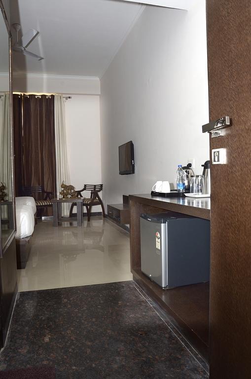 Hotel Crimson Palace Agra (Uttar Pradesh) Exterior foto