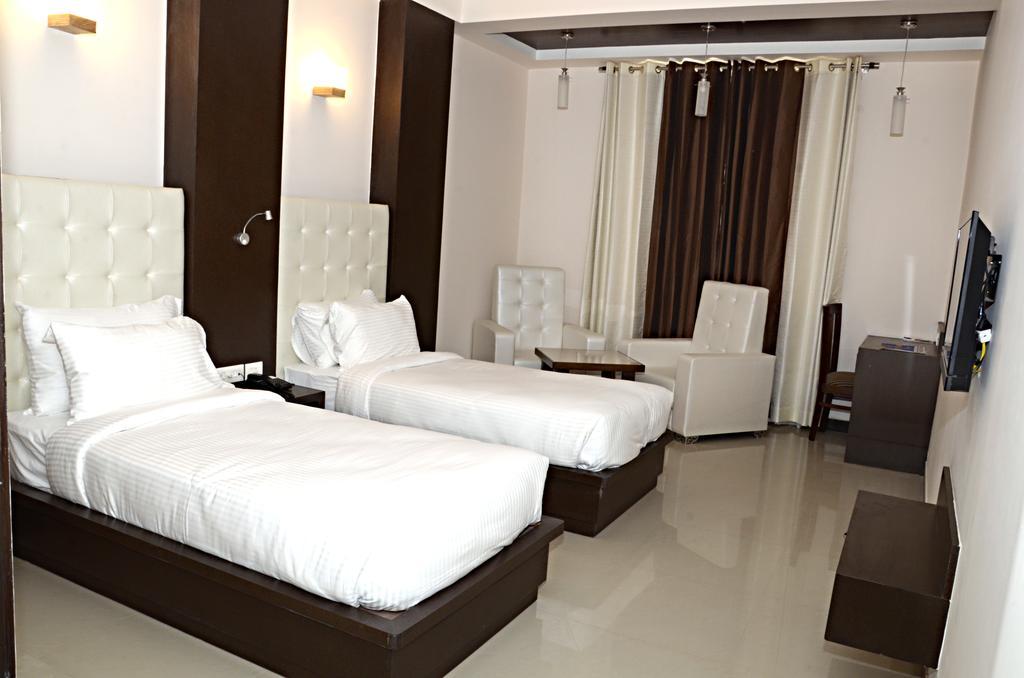 Hotel Crimson Palace Agra (Uttar Pradesh) Exterior foto